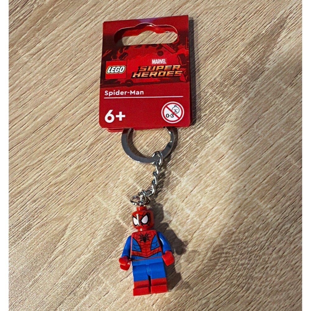 LEGO Marvel Super Heroes Spider-Man Minifigure Keychain 6+ Blister Pack